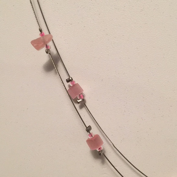 5 for $10 🌟 Layered Adjustable Pink Necklace - Picture 5 of 5